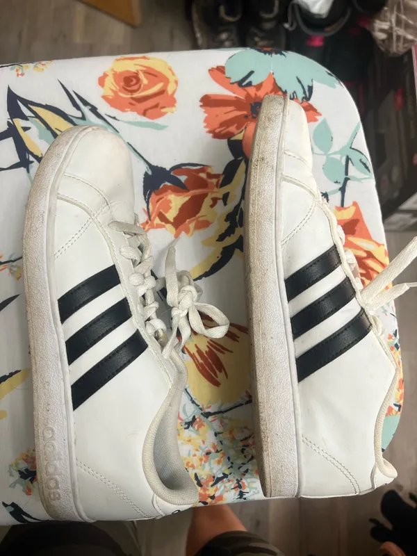 Adidas Shoes Women’s - Image 4