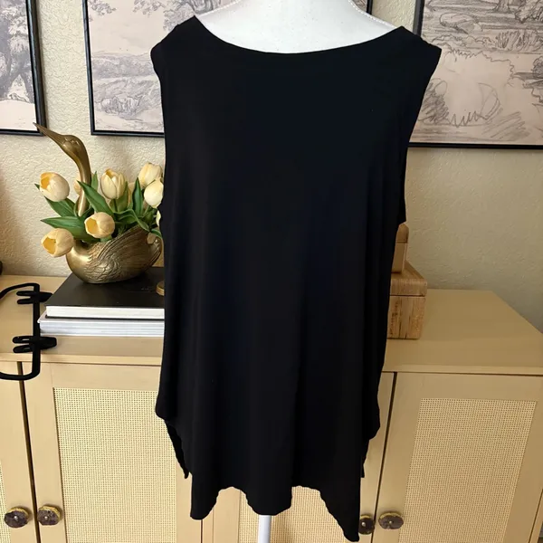 ALEMBIKA Essential Point Hem Tank Top‎ In Black Size 6 - Image 3