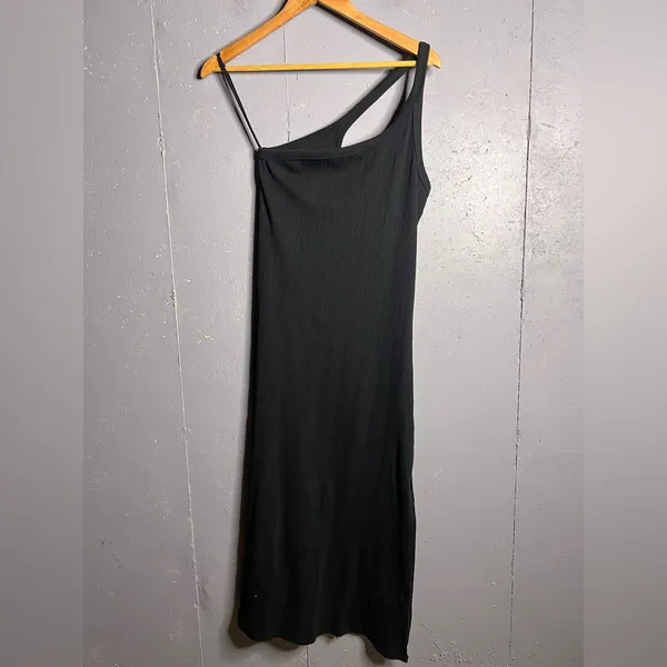Aerie One shoulder ribbed dress. Size medium - Image 2