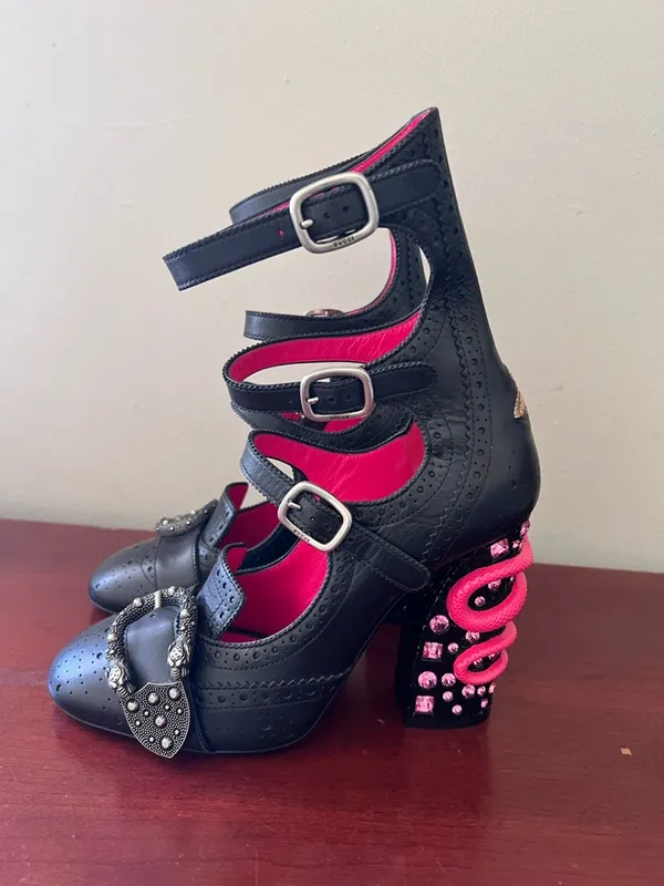 NEW Gucci Queercore Crystal Embellish Brogue Snake Heel Pumps Size 38.5 RARE - Image 7