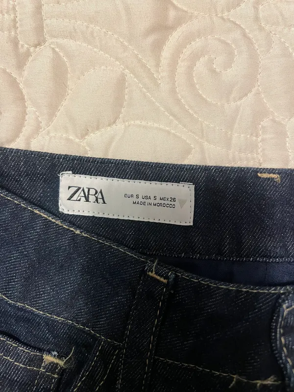 ZARA Bubble Dark Wash Jean skirt - Image 4