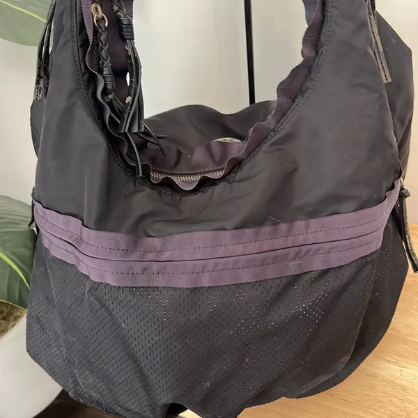 Lululemon Sackasana Black Nylon Shoulder Bag - Image 9