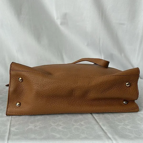 Iacucci Italy Luxurious Caramel Brown Pebbled Leather Handbag Purse 🌸🌸 - Image 3