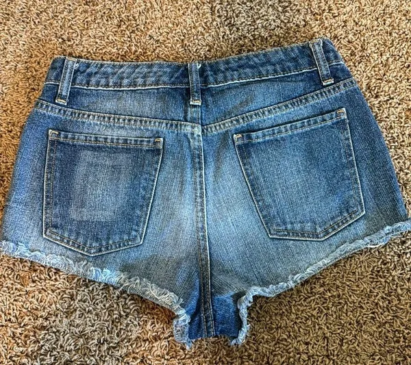 Mossimo HR Denim Jean shorts Size 27 - Image 3