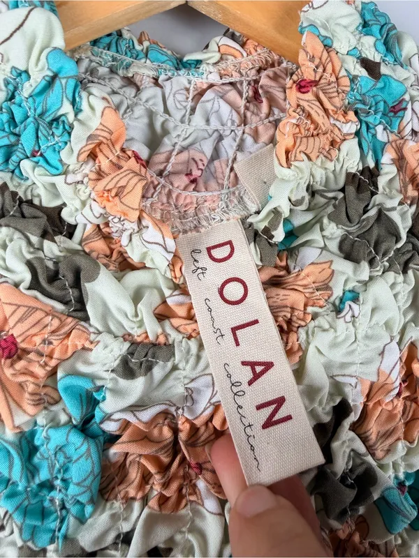 Anthropologie Dolan Left Coast Printed Pebble-Smocked Turtleneck Top size small - Image 5