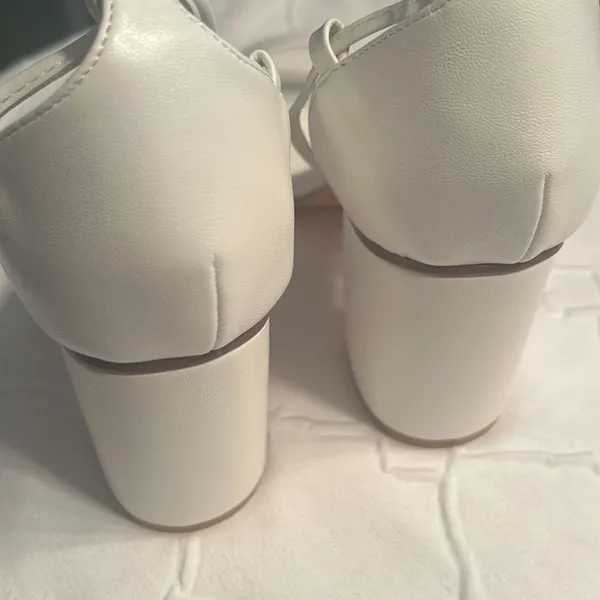 ASOS Lulu’s White Strappy Sandals (Size 11) - Image 5