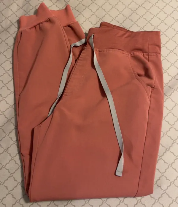 FIGS Scrub Pants Zamora Jogger High-Waisted Mauve - Image 2
