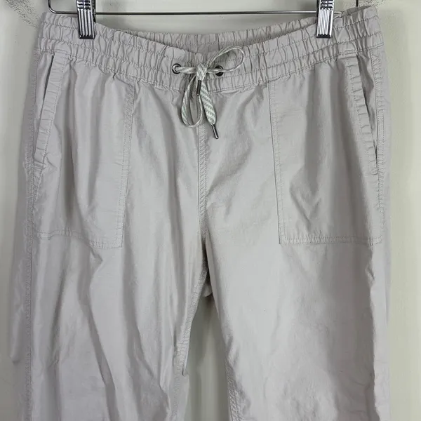 VUORI Ripstop Climber‎ Women’s Pants in Tan Size Medium - Image 2