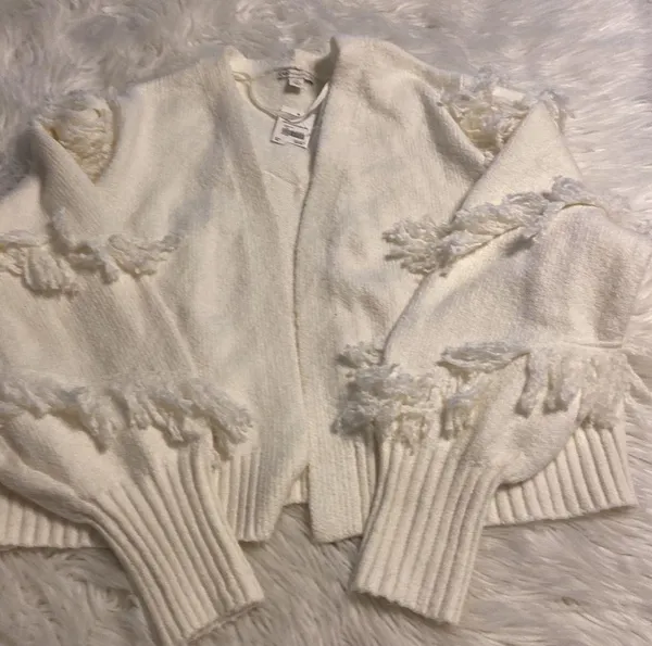 CATO Sweater size XL so beautiful and unique brand new color white/off - Image 8