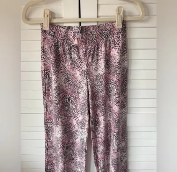 SKIMS Pajama Set - Image 5