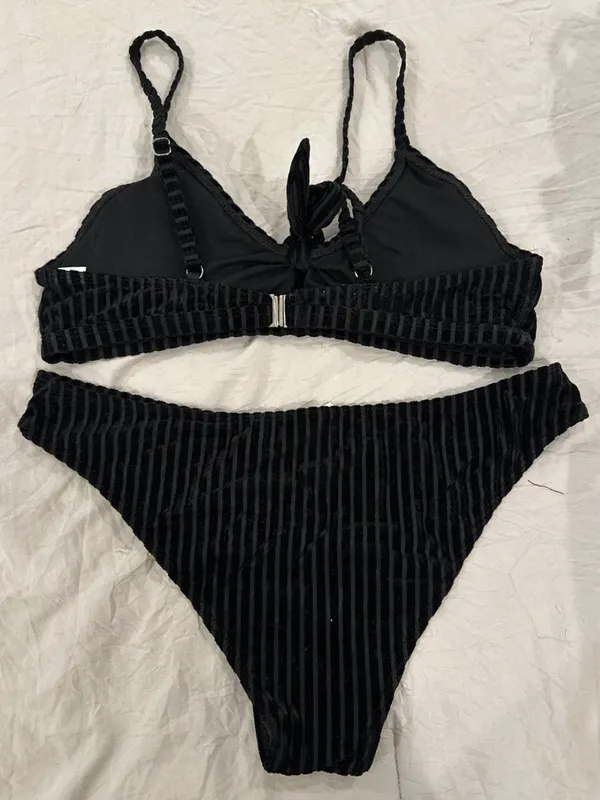 SHEIN Black Ribbed Tie-Front Bikini Set - Image 2