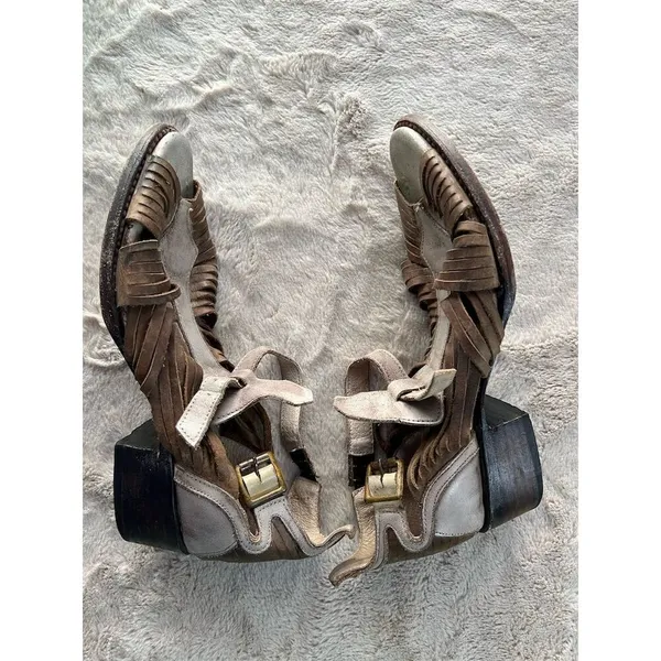 Freebird By Steven Arrow Women's Brown Leather Sandals Size 9 - Image 10