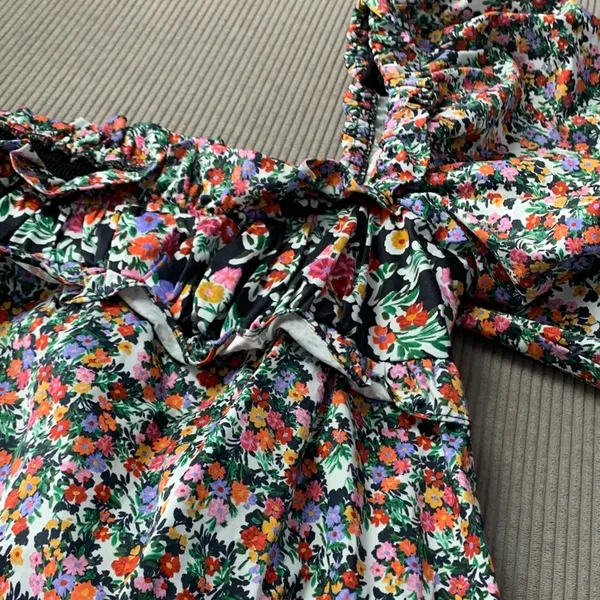 For love & Lemons size large nwt Hudson mini dress Chic Floral ruffle black - Image 7