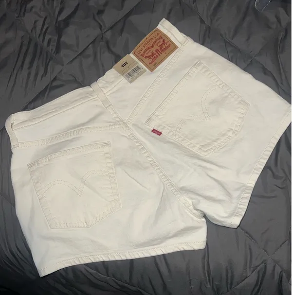 Levi's Women's 501 Original Shorts Sz 28 - Image 2