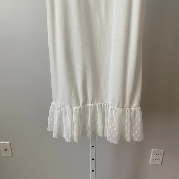 Pinkyotto Womens White‎ Sleeveless Ruffle Hem Swiss Dot Mini Slip Dress - Image 3
