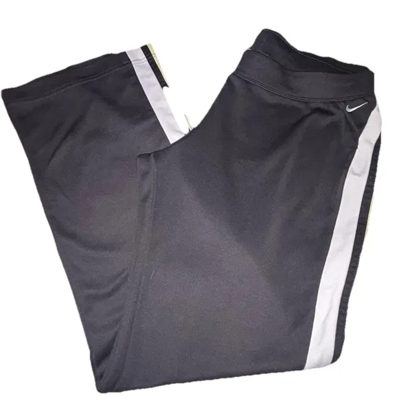 Women's Gray Nike Size Large 12/14 Gray Wide Leg Joggers. Good Used Condition. - Image 2