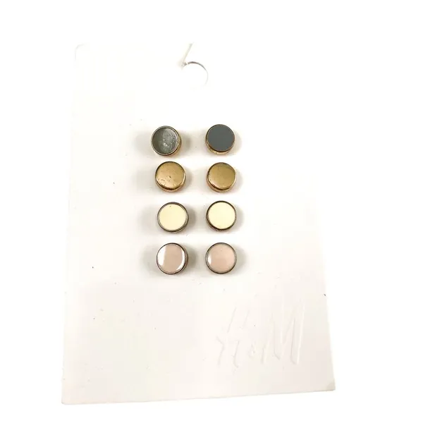 Forever 21 & H&M Earring Bundle Confetti Butterfly Dangle & Stud Earrings Trendy - Image 3