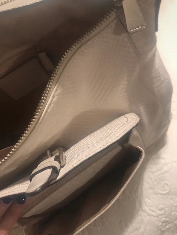 Coach Leather Hobo Tote Shoulder Bag - Image 8