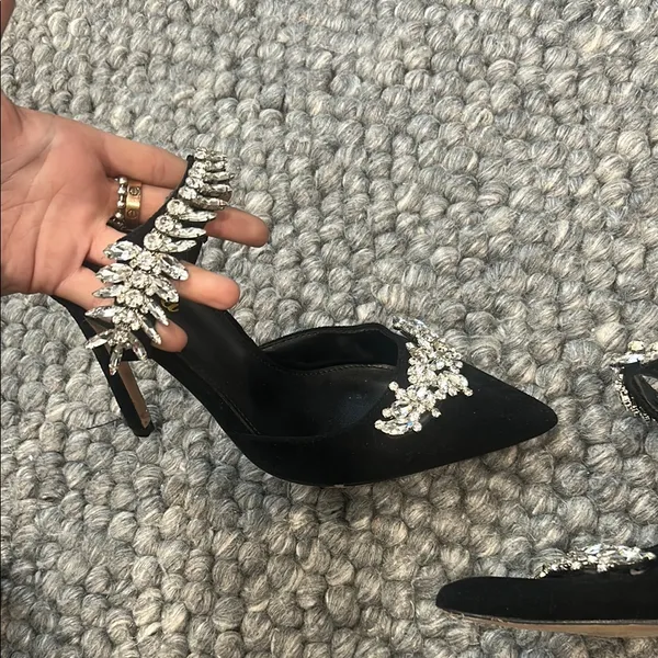 Non Signe Elegant Black Crystal Embellished Slip On Heel Size 7 - Image 7