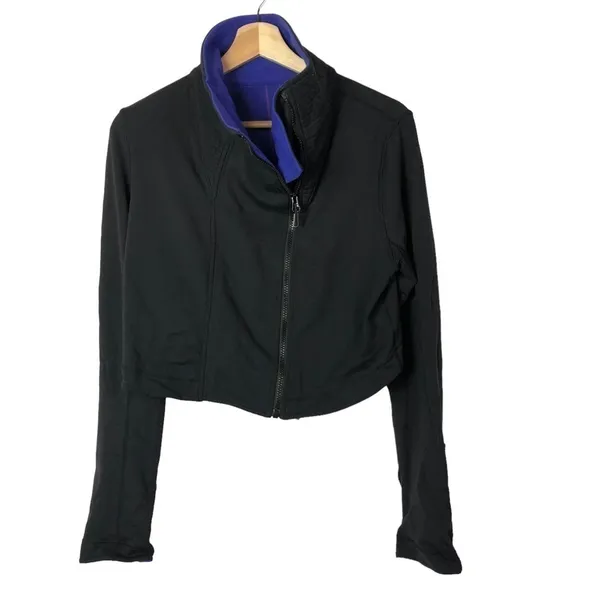 Lululemon Principle‎ Cropped Black & Bold Blue Athletic Jacket 10 - Image 2