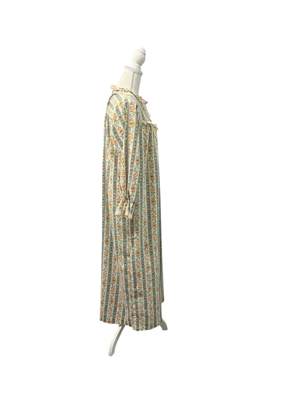 Vintage Sears Floral Nightgown 1970s Lace Trim Granny core Cottage Core 32/34 - Image 3