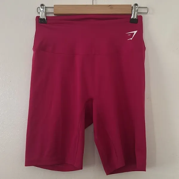Gym Shark pink bikers short EUC - Image 2