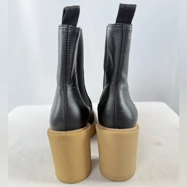 DV by Dolce Vita‎ Jetty Vegan Leather Chelsea Chunky Boot in Black Tan Size 7 - Image 4