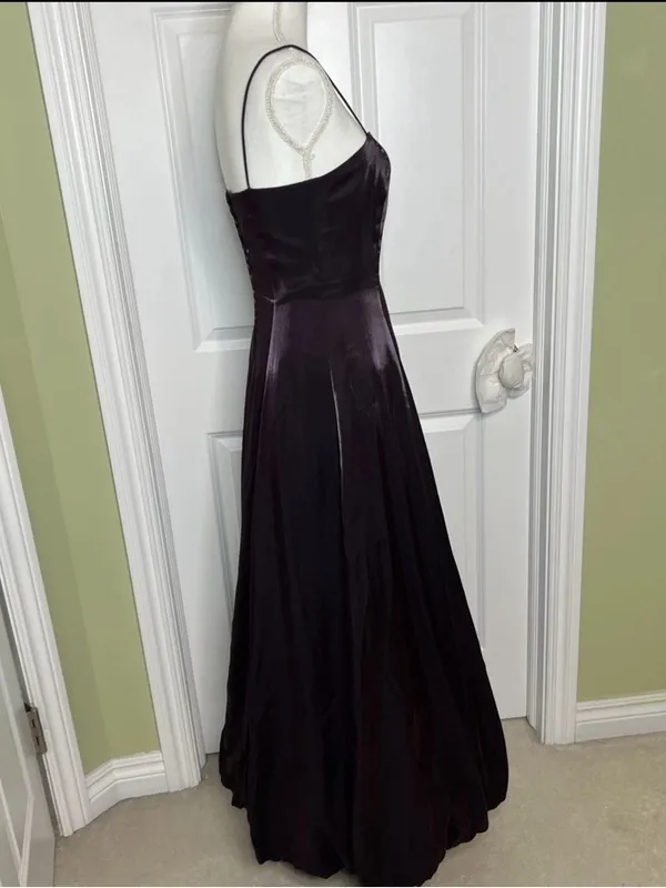 Zum Zum by Niki Livas Iridescent Metallic Purple Maxi bubble hem Dress - Image 5
