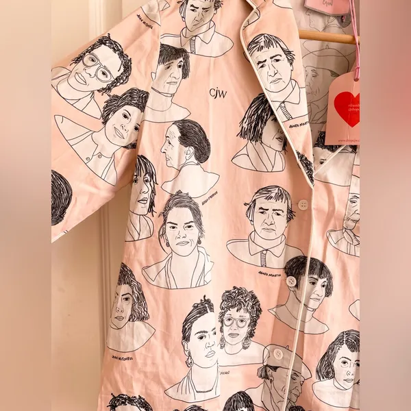 NWT CJW Women Famous Artist Pajama Set Women’s Faces Print - Image 5