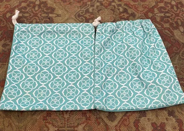 Kendra Scott jewelry dust bags - Image 2