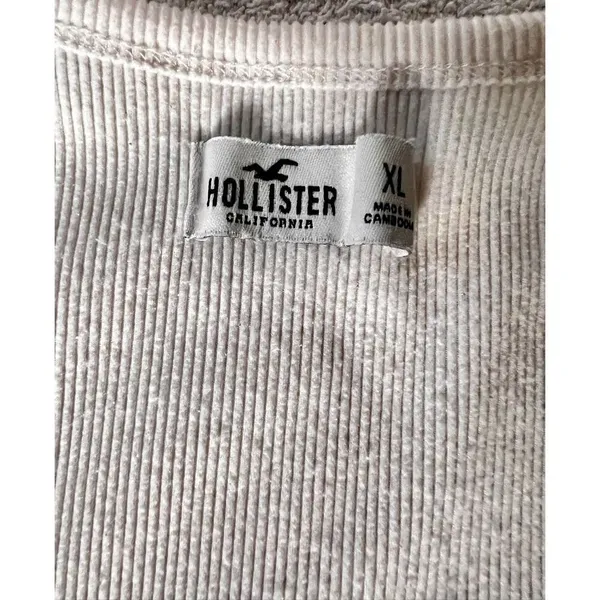 Hollister Ribbed 4 Button Crop Top Size XL Y2K 90’s - Image 3