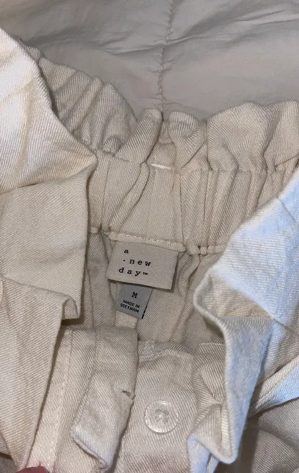 A New Day White/Cream High Rise Paper Bag Shorts - Image 2