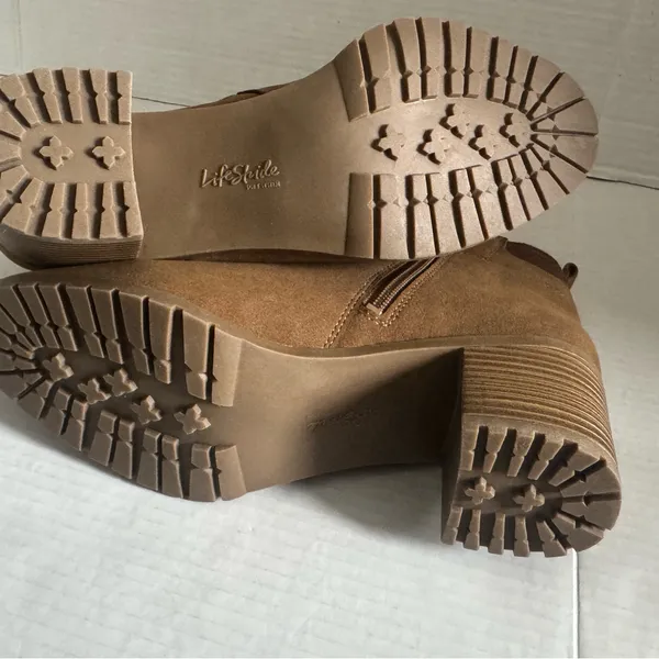 NEW LifeStride‎ Maggie Ankle Bootie Brown block heel boots size 10 - Image 4