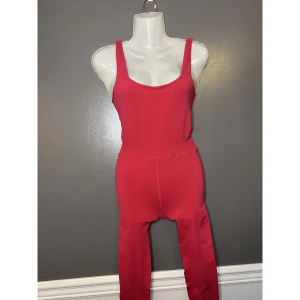 FP Movement Women XS/Small Red Sleeveless Scoop Neck Criss Cross Back Activewear - Image 2