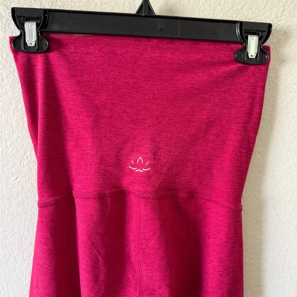 Beyond Yoga Spacedye Love the Bump Maternity Legging Size S Sangria Heather - Image 5
