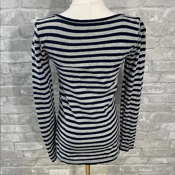 J. Crew Artist T Navy and Gray Striped Long Sleeve - Image 3
