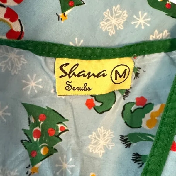 Shana Scrubs Christmas Scrub‎ Shirt - Image 6