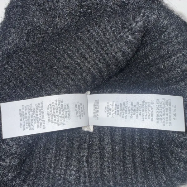 Aerie Black Knit Toboggan Ski Winter Weather One Size Hat Cap Pompom‎ Beanie - Image 10