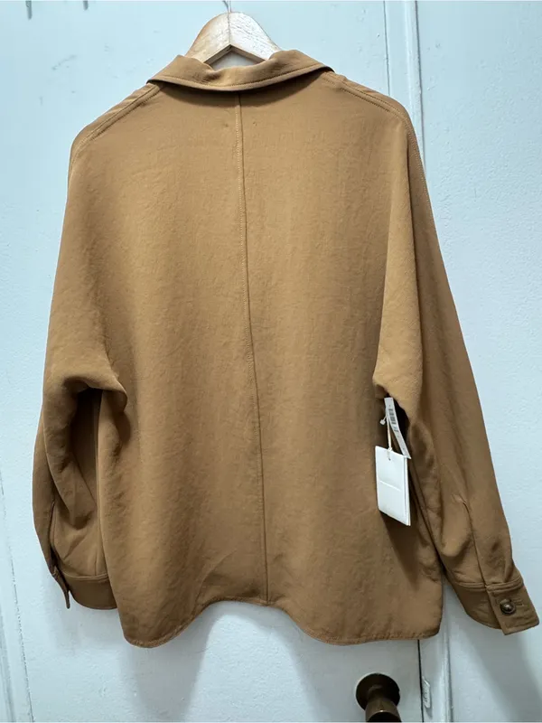 NWT $118 Aritzia Wilfred Camel Button-Front oversized Freeform Shirt medium - Image 4