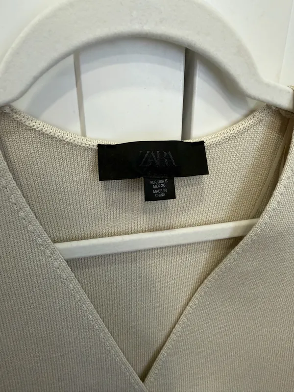 ZARA Vest Knit Small - Image 2