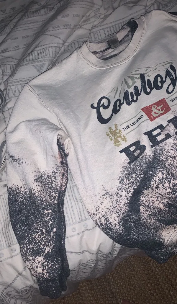 Boutique Distressed Coors Light Beer Sweatshirt! - Image 4