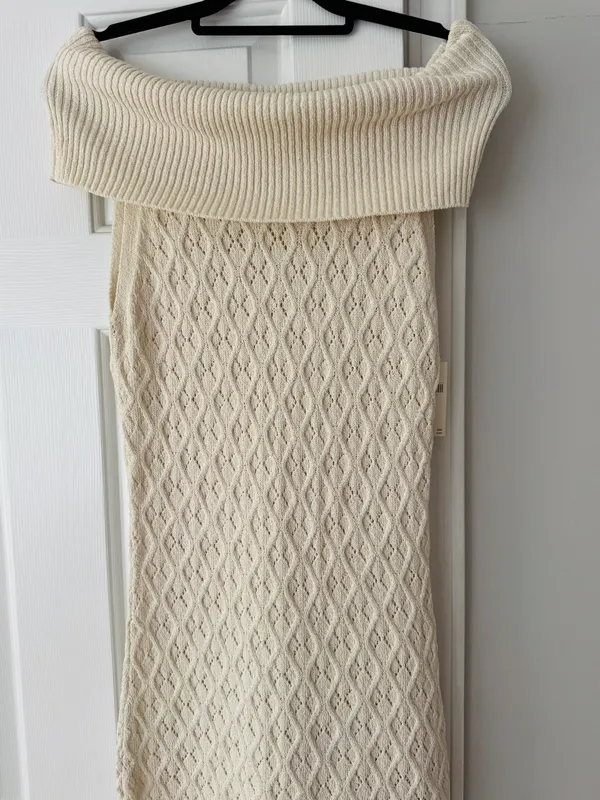 Anthropologie Off-The-Shoulder Tropics Sweater Maxi Dress, Size M - Image 6