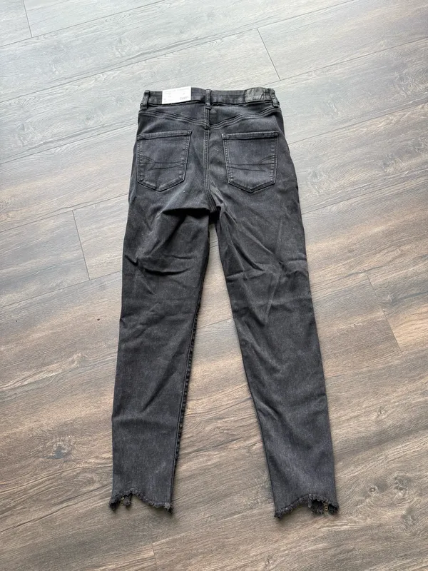 American Eagle Jeans - Women’s - Image 2
