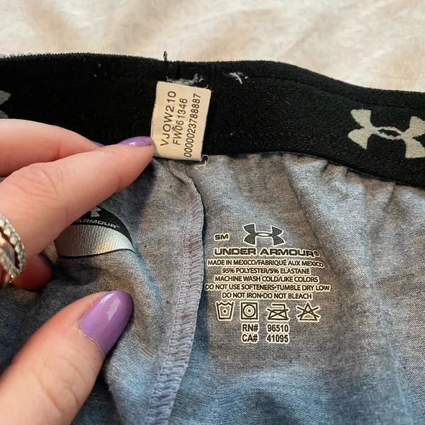 Under Armour gray sweatpants - Image 4