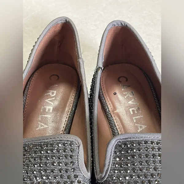 CARVELA Women's Shine Gem-Detail Slip-On Flats Grey & Silver Size 8.5 - Image 9