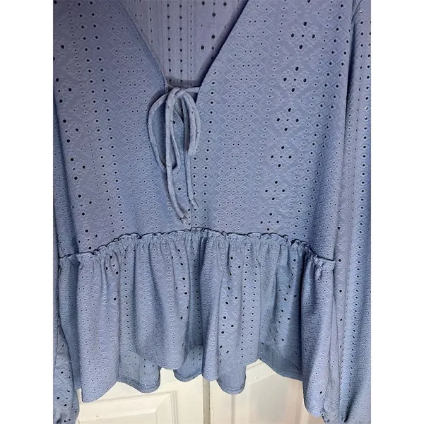 Altar'd State Women's Blue Eyelet Peplum Blouse Size L Long Sleeve - Image 2