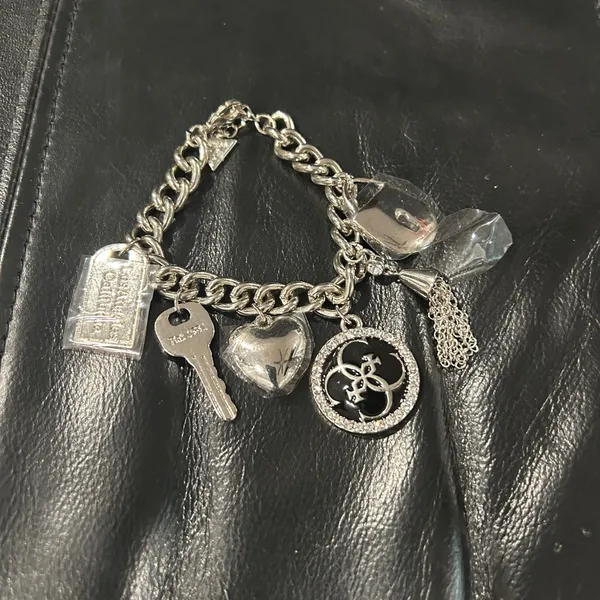 Guess Silver-Tone Charm Bracelet with Heart, Key & Medallion - Image 2