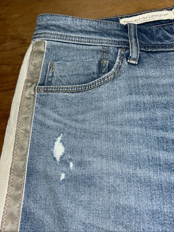 Pilcro and the Letterpress Anthropologie Slim Boyfriend Side Stripe Jeans Womans - Image 10