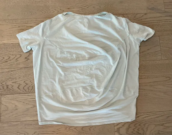 Lululemon shirt - Image 2
