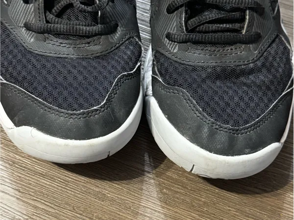 ASICS Upcourt 5 Black & White Volleyball Court Sneakers - Image 6